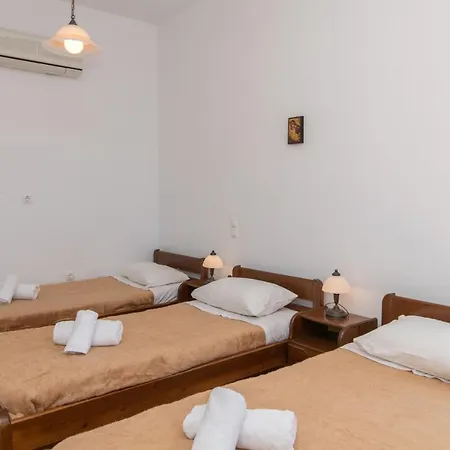 Esperides アパート Tínos