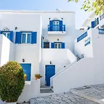 Apartment Esperides *